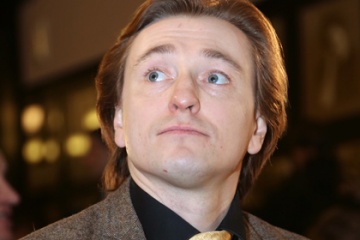 Безруков получил золотого льва за вклад в киноискусство на кинофестивале в Оренбурге