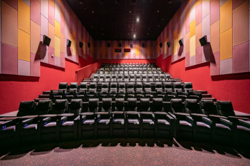 Сенаторы предлагают дать кинотеатрам отсрочку по уплате аренды и коммунальных платежей