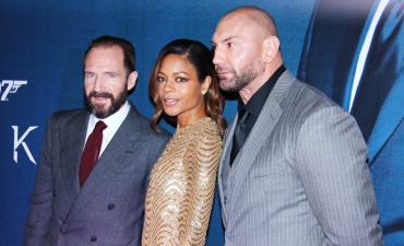 Рэйф Файнс, Наоми Харрис и Дэйв Батиста представили в Москве новый фильм Бондианы