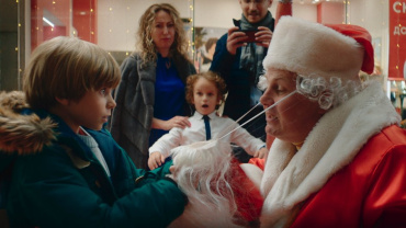 Двенадцатые "Ёлки" начали кинопрокат почти на треть лучше одиннадцатых