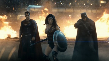 Блокбастеру "Бэтмен против Супермена" прогнозируют от $100 до $140 млн на старте в США