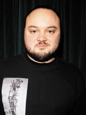 Я всегда ищу интересные, необычные истории