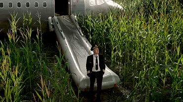 Фильм-катастрофа «На солнце, вдоль рядов кукурузы» возглавил чарт российского кинопроката в четверг