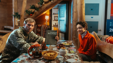 Николай Наумов, Ида Галич и Ева Смирнова снимаются на Камчатке в семейной ленте 