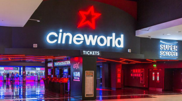 Из-за переноса премьеры боевика "Не время умирать" киносеть Cineworld закрывает все кинотеатры в Великобритании и США