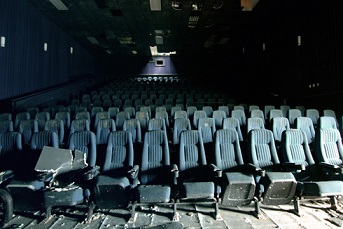 Прямая трансляция лекции Олега Березина: «Когда умрут кинотеатры?»