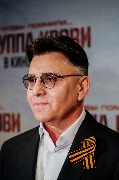 Александр Жаров