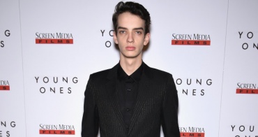 Режиссёр «Книги Илая» снимет высокобюджетный фильм об эпохе каменного века