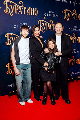 23/34  - Премьера фильма БУРАТИНО