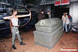 5/11  - Показ фильма "Tomb Raider: Лара Крофт"