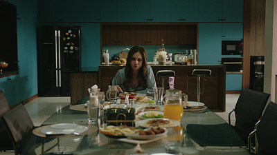 2/4  - Кадры из фильма: СОМНИЯ: КОШМАР ВЕРНУЛСЯ