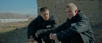 3/3  - Кадры из фильма: ЧЕРНЫЙ ДВОР В КИНО