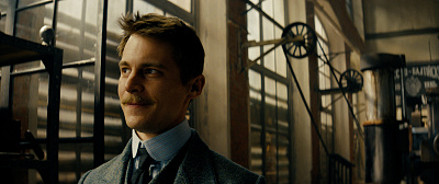 4/8  - Кадры из фильма: БИТВА МОТОРОВ