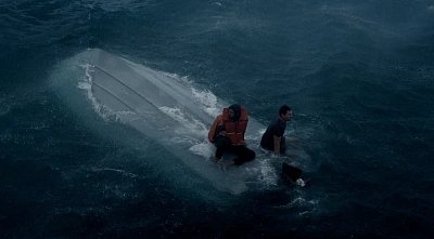 3/4  - Кадры из фильма: ВЫЖИВШИЙ