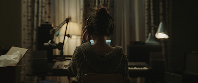 4/4  - Кадры из фильма: СИНИСТЕР: ПЕРВОЕ ПРОКЛЯТИЕ