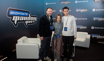 Виталия Корниенко, Степан Белозеров и Андрей Золотарев представили «Буратино» на Фандом Фесте 