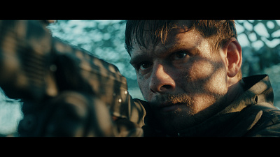 2/5  - Кадры из фильма: ЗАВЕРБОВАННЫЙ