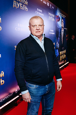 1/18  - Премьера фильма ЗОЛОТОЙ ДУБЛЬ