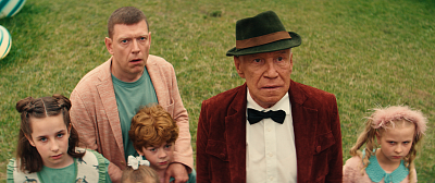 6/8  - Кадры из фильма: ЧЕБУРАШКА-2