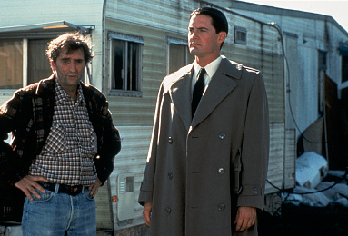 3/3  - Кадры из фильма: ТВИН ПИКС: СКВОЗЬ ОГОНЬ (ПЕРЕВЫПУСК)