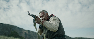 1/5  - Кадры из фильма: ТРОПА ГНЕВА