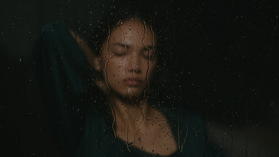 3/4  - Кадры из фильма: СОМНИЯ: КОШМАР ВЕРНУЛСЯ