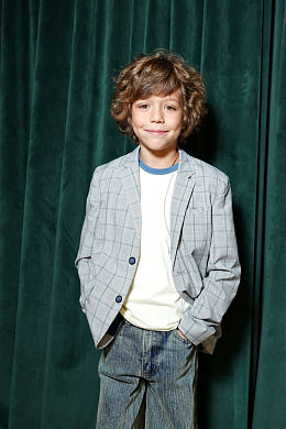 4/28  - Премьера фильма АВИАТОР