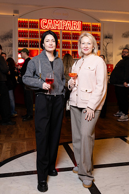 8/8  - Премьера фильма ОТЕЦ МАТЬ СЕСТРА БРАТ